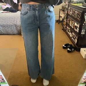 Medium wash Urban jeans